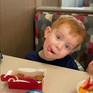 Meet your Posher, Sherry